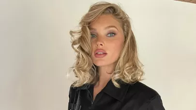 "Victoria's Secret"in mələyi büstqaltersiz hırkada poza verdi - FOTO