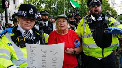 Londonda aksiya zamanı 425 nəfər saxlanıldı