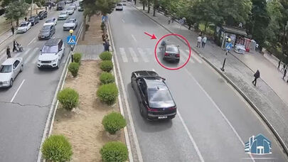 “Göy məscid”in qarşısındakı qəzanın görüntüləri