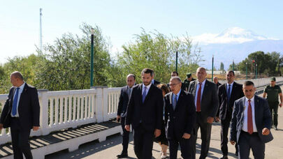 Ermənistan-Türkiyə münasibətlərində imitasiya yoxdur – Hovhannisyan