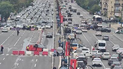 16 yolda tıxac var - Siyahı