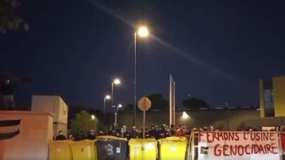 Fələstin tərəfdarları Fransada müdafiə zavodunu blokadaya aldı - VİDEO 