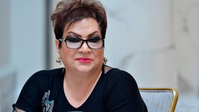 Hamı deyir ki, burada yaşayırsınız? - Afaq Bəşirqızı