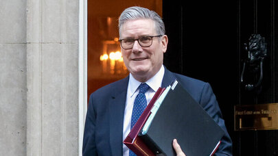 Starmer ABŞ-İran atəşkəs razılaşmasından sonra bu ölkəyə səfər etdi