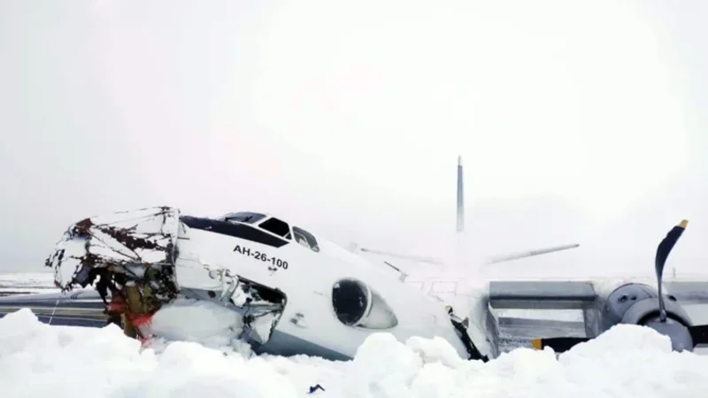 Dəhşətli təyyarə qəzasının səbəbi: General detalları açıqladı