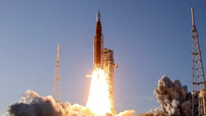 54 illik fasilədən sonra aya ilk uçuş gerçəkləşdi