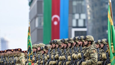 Aprel qələbəsindən 10 il ötür