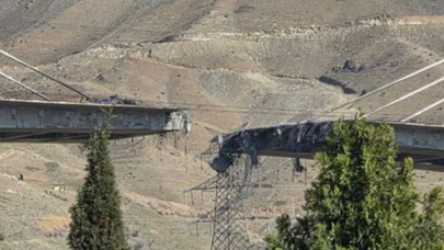 Kərəc körpüsü ikinci dəfə vuruldu - 10-a yaxın ölən var