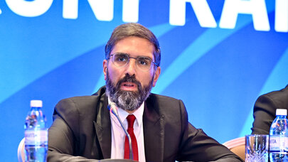 Azərbaycan Premyer Liqasında komanda sayı artırılır? - Rövşən Nəcəf açıqladı 