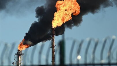 Böyük enerji böhranına qarşı ölkələrin ilginc addımları: Qısaqollu köynək çağırışı...