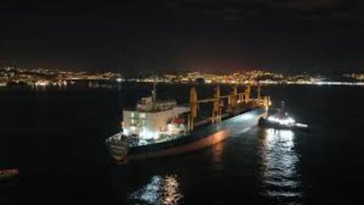 İstanbul boğazında gəmilərin hərəkəti dayandırıldı