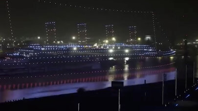 “Titanik” gəmisini min dronla belə canlandırdılar - VİDEO