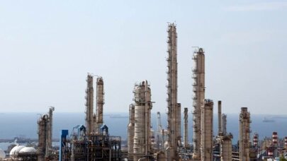 İsrail İranın ən böyük neft-kimya müəssisəsinə hücum etdi