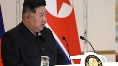 Kim Çen Indan şok qərar: Hakimiyyəti ona təhvil verir