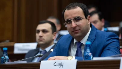 Erməni deputat “Bakıda hər şeyi bilirlər” deyib hərbi sirri yaydı – Detallar