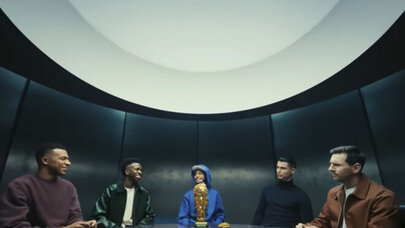 60 saniyəlik reklam ulduz futbolçulara milyonlar qazandırdı