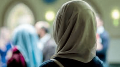 Hicab, yoxsa kəlağayı: niyə seçim olmamalıdır?