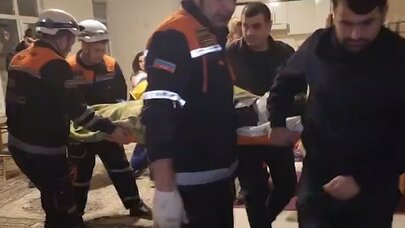 Bakıda ev çökdü: Xəsarət alan var - Video