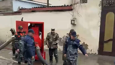 FHN: İntensiv yağışlarla əlaqədar suçəkmə işləri davam etdirilir - FOTO