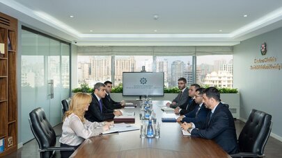 Anar Əliyev “Yüksəliş” müsabiqəsinin qalibləri ilə görüşdü