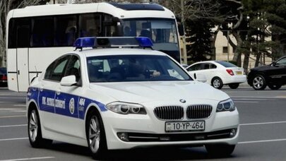 Azyaşlıya sükan həvalə edən sürücü məsuliyyətə cəlb olundu - VİDEO