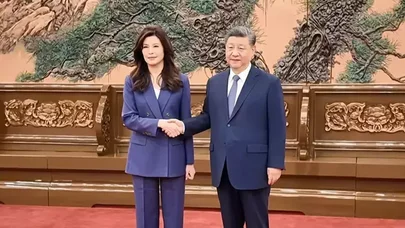 10 ildən sonra ilk: Çin-Tayvan xəttində tarixi görüş