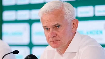 Millinin məşqçisi qəfil öldü