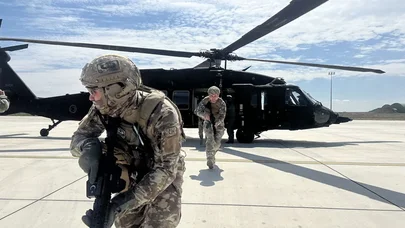 Desantlarımız terrorçu qrupun rəhbərini belə ələ keçirdi - Video