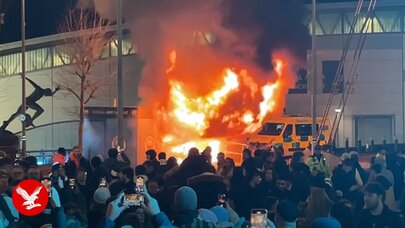 Məşhur stadion yandı