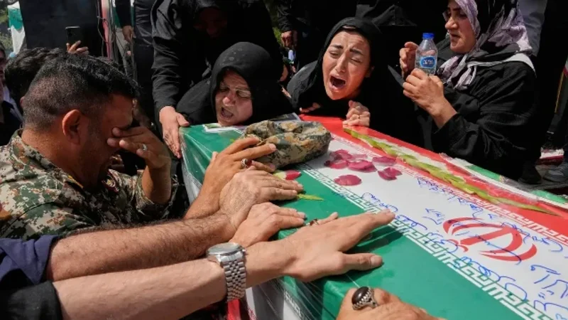 Dəhşətli müharibə statistikası: İranda 3300-dən çox insan öldü - 500-ü qadındır