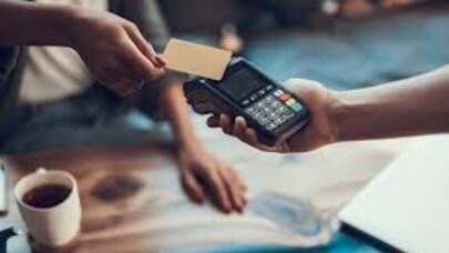 Azərbaycanda kart ödənişləri üzrə komissiya limitləri kimlərə şamil olunacaq?