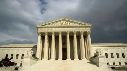 Bu hallarda valideyn övladına təzminat ödəyəcək