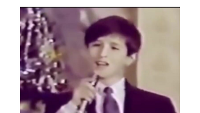 Azərbaycanlı məşhur müğənninin uşaqlıq görüntüsü yayıldı - VİDEO