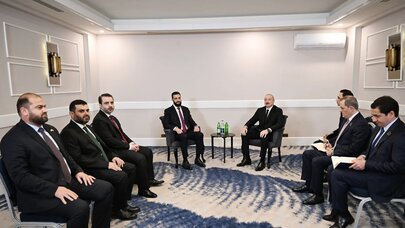 Əliyevlə Şaraa görüşdü - Yeniləndi