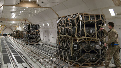 ABŞ Avropaya silah tədarükünü təxirə salacaq