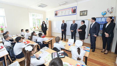 Nazir Qusarda məktəbdə tədris prosesi ilə tanış oldu -  FOTO