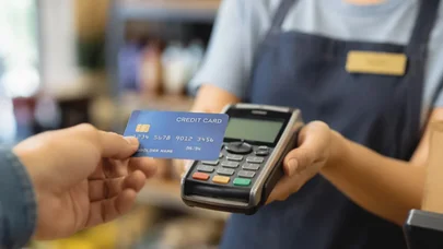 Kartla ödəniş edənlərin nəzərinə: Keşbek dövrü bitir? - Video