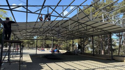 Sumqayıtda istirahət parkında qanunsuz quraşdırılan konstruksiya söküldü - FOTO