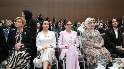 Mehriban Əliyeva Fələstinə həsr olunan tədbirdə iştirak etdi - Fotolar