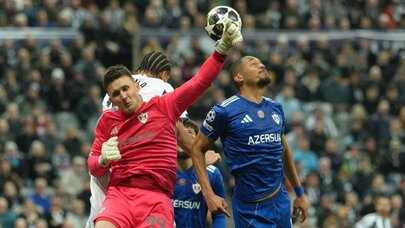 Koxalski "Qarabağ"dan gedir?