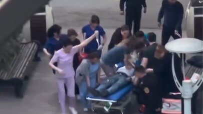 Ürəyi dayanan kişini xəstəxana həyətində həyata qaytardılar - Video