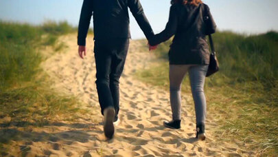 Sosial şəbəkədə başlayan münasibət: 15 yaşlı qız iki oğlanla tanış oldu, meşədə yaxalandı -  TƏFƏRRÜAT