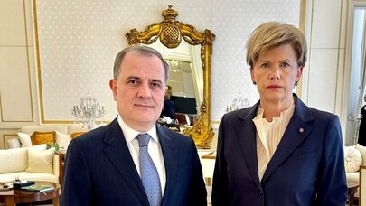 Ceyhun Bayramov latviyalı həmkarı ilə görüşdü