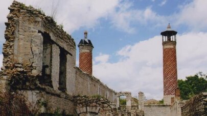 Bəşəri cinayət: İşğal dövründə mədəni irsimiz məqsədli şəkildə məhv edilib