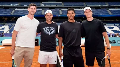 "Santyaqo Bernabeu" korta çevrildi: Ulduzlar rəqib, Peres hakim oldu - VİDEO