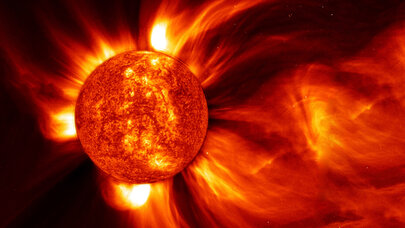 Günəşdə daha bir güclü partlayış baş verdi