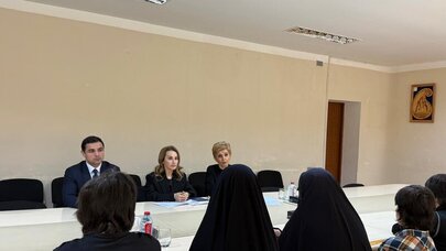 Ombudsmanın nümayəndələri Suriyadan gələn 5 nəfərlə görüşdü