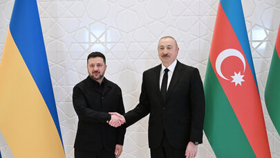 Volodimir Zelenski Azərbaycanda işgüzar səfərdədir