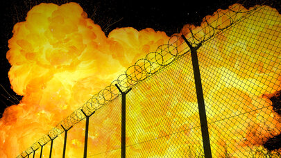 Dəhşətli yanğın baş verdi: Əhaliyə xəbərdarlıq edildi