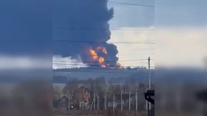 Rusiyanın bu şəhəri vuruldu: Ukrayna sərhədindən 2000 kilometr aralıdır - VİDEO 